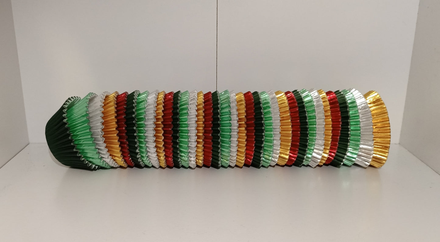 Foil Christmas Liner Pack *Available in all Sizes*